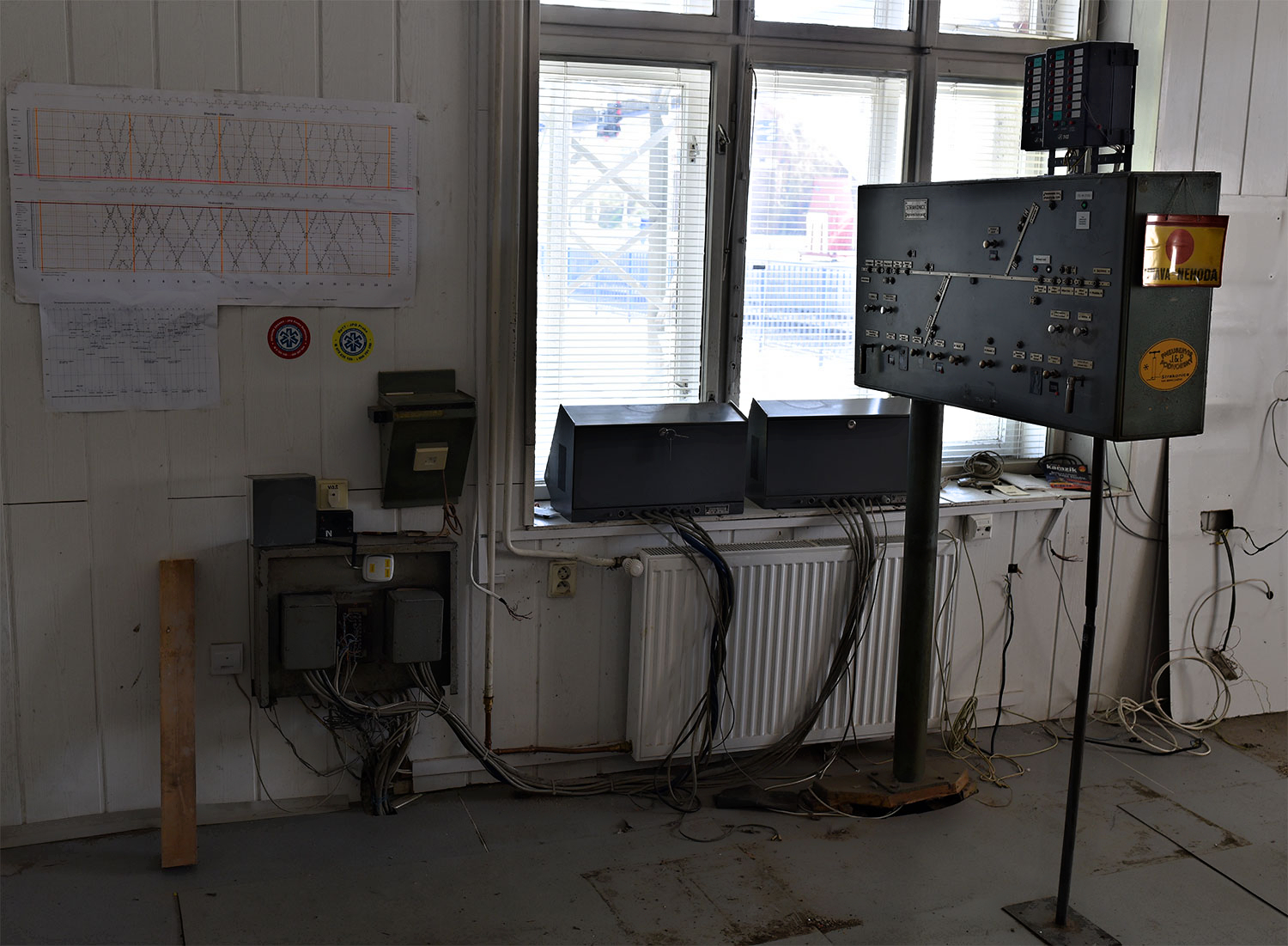V bývalé dopravní kanceláři se nachází i další technické památky, které mohou být součástí budoucí expozice o železnici ve Strakonicích