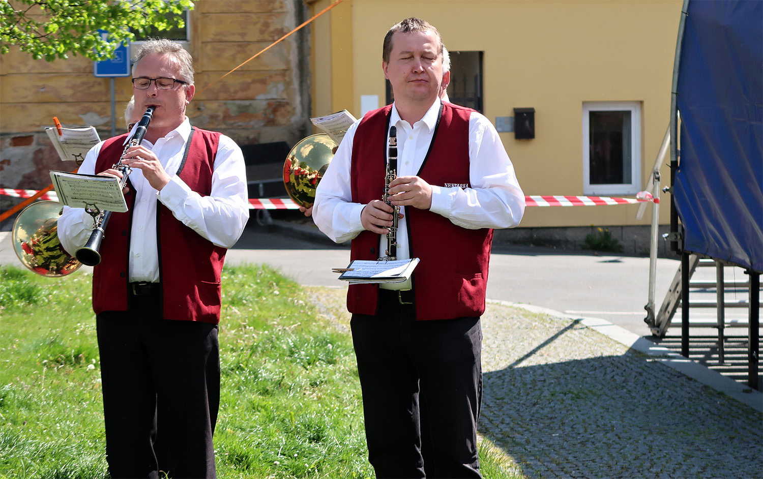 Oslava u pomníku Na Dubovci k 71. výročí osvobození od fašismu – Nektarka