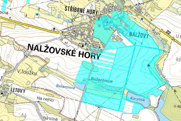 Celkem 226 (!) pozemků firmy Lamela Electric, a.s. v katastrálním území Nalžovské Hory, které jsou nyní obstaveny exekutorem – označeny modrou barvou