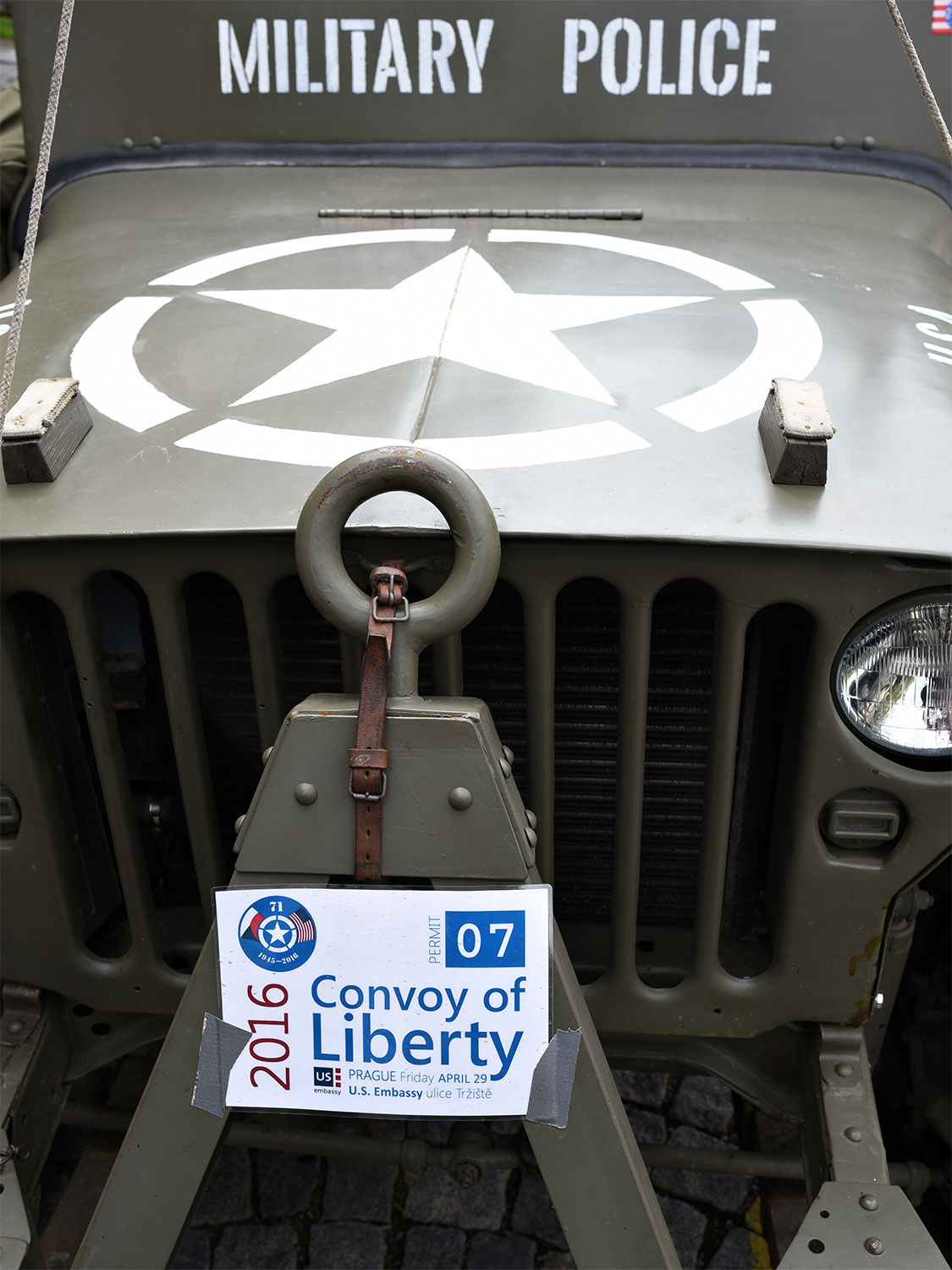 Příjezd historickývh vozidel Convoy of Liberty do Strakonic