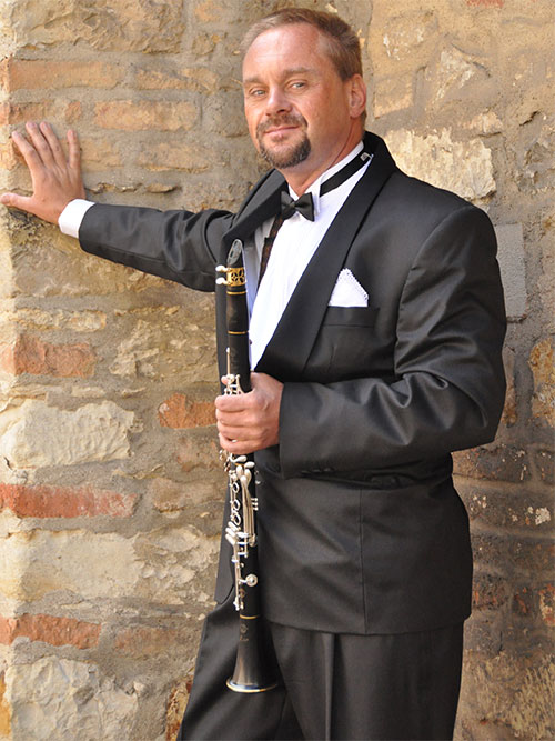 Strakonický muzikant Robert Pacourek