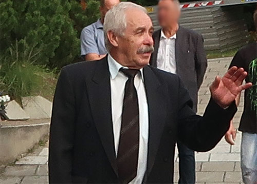 Pomoc slibující místostarosta Josef Štrébl, který nakonec ale upřednostnil svoji kapsu před jím slíbenou pomocí Terezce